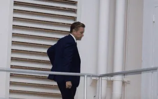 صفقة بـ 1.1 مليار دولار تحسم مستقبل إمبراطورية مردوخ الإعلامية