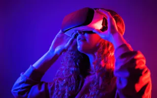 Amazon تدخل سوق نظارات الواقع المعزز لمنافسة Meta