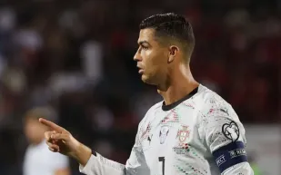 رقم قياسي جديد.. رونالدو يسجل هدفه رقم 941 في شباك أرمينيا (فيديو) 