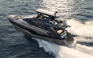 يخت NX 62 من بينينفارينا.. تصميم إيطالي وفخامة برازيلية (فيديو)