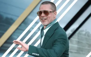 براد بيت يكشف عشقه الشخصي للدراجات النارية 