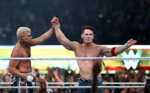 وداع تاريخي.. WWE يكرّم إرث جون سينا بمباراته الختامية