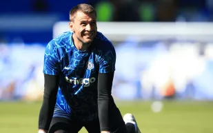 ماركوس بيتينيللي في أزمة بسبب موقف سيارات