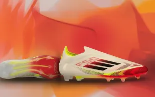 أديداس تكشف حذاء F50 المميز لنجم برشلونة لامين يامال (فيديو)
