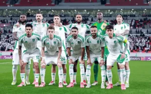  الأهلي السعودي يوجه رسالة قوية للهلال عبر تصريحات ميندي (فيديو)