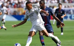 مبابي يرشح ديمبيلي للفوز بالكرة الذهبية (تفاصيل)