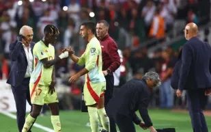 إصابة نيكو ويليامز تلقي بظلالها على تألق إسبانيا في تصفيات المونديال