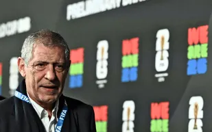 بعد 11 مباراة دون فوز.. أذربيجان تقيل مدربها سانتوس