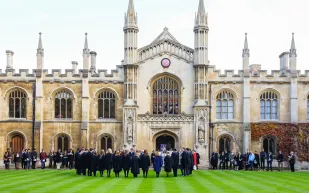 كامبريدج في السعودية.. كيف تلتحق بإحدى أعرق جامعات العالم؟