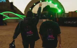 "أَزْمِث" العُلا يحتفل باليوم الوطني السعودي.. حتى شروق الشمس