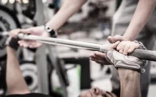 هل ألم التمرين سر نمو العضلات؟ دراسة تحسم الجدل