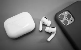 بسعر 249 دولارًا: Apple تكشف عن AirPods Pro 3 بقدرات مضاعفة (فيديو)