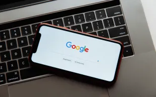 غوغل تواجه خطر التفكيك مع انطلاق محاكمة احتكار الإعلانات الرقمية