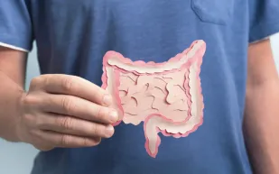 دراسة: بكتيريا الطعام قد تزيد خطر سرطان القولون