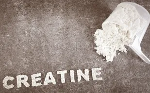 هل يمكن لمكمل الكرياتين إنقاذك من آثار الحرمان من النوم؟ دراسة تجيب بوضوح