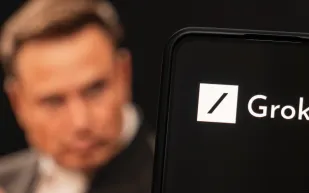 حادثة جديدة تُربك Grok.. هل يفقد مشروع إيلون ماسك مصداقيته؟