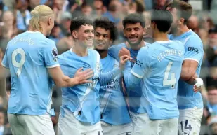 مانشستر سيتي يكتسح بيرنلي بخماسية في الدوري الإنجليزي (فيديو)