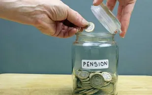 كيف يستعد الأثرياء في المملكة المتحدة لزيادات الضرائب المحتملة؟