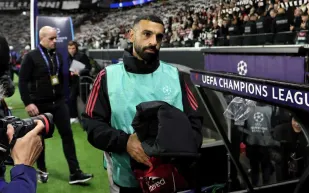 بول سكولز يوجه انتقادات حادة لمحمد صلاح.. ماذا قال؟ (فيديو)