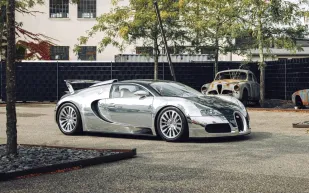 بوغاتي فيرون بور سانغ.. أسطورة نادرة من خمس نسخ فقط معروضة للبيع