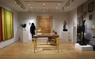 كريستيز تكرّم إرث بيل ودوروثي فيشر بمزاد فني استثنائي 