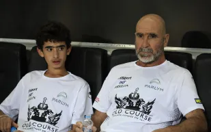 استحواذ إماراتي مرتقب على مانشستر يونايتد.. وبيكهام في قلب الخطة