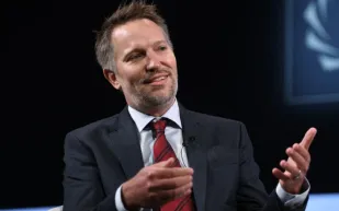 مدير LinkedIn: مستقبل الوظائف لمن يمتلكون مهارات التكيف والذكاء الاصطناعي