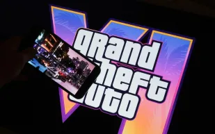 هل تعيد Rockstar تصميم عجلة الأسلحة في GTA 6؟ (فيديو)