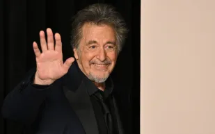 آل باتشينو يعود إلى أجواء "The Godfather" في فيلم "Father Joe"