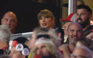 طائرة تايلور سويفت الفاخرة بقيمة 54 مليون دولار.. رحلة بين الفخامة والتقنية المتقدمة