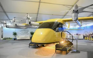 خطوة رائدة.. الإمارات تبدأ استخدام التاكسي الطائر لنقل المرضى في الحالات الحرجة