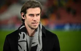 غاريث بيل يكشف مخاوفه من الإفلاس.. فكم تبلغ ثروته؟