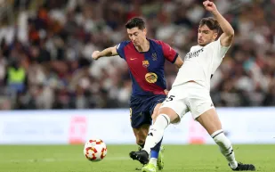 من استفاد أكثر من ركلات الجزاء هذا الموسم.. ريال مدريد أم برشلونة؟