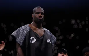  دانييل دوبوا يوافق على نزال إقصائي ضد فرانك سانشيز