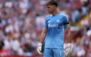 كيف حول نيك بوب رمية حارس مرمى إلى هدف ساحر في دوري الأبطال؟