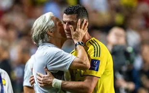 جيسوس: هذا الموسم هو الأقوى في تاريخ الدوري السعودي