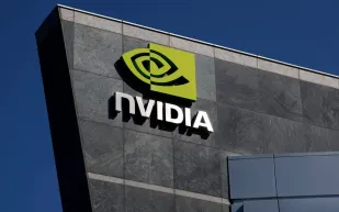 إنفيديا تُعلن تصنيع أول رقاقة Blackwell في الولايات المتحدة