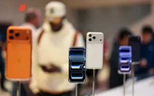 قفزة كبيرة بمبيعات آيفون 17 في الصين وأمريكا.. ما السر؟