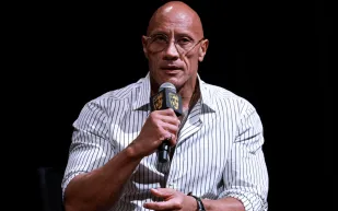 رغم الإشادة النقدية.. دوين جونسون يحقق أسوأ افتتاح في مسيرته السينمائية