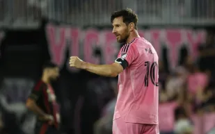 هل حسم هاتريك ليونيل ميسي الحذاء الذهبي في الدوري الأمريكي؟ (فيديو)