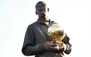 عثمان ديمبلي يعود إلى قائمة باريس سان جيرمان لمواجهة باير ليفركوزن