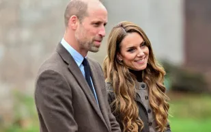 لقطة عفوية للأمير وليام وزوجته كيت تثير إعجاب العالم.. ماذا فعلا؟ (فيديو)