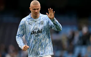 هالاند يظهر بسيارة أودي S8 بعد أيام من اقتناء لامبورغيني هوراكان ستيراتو