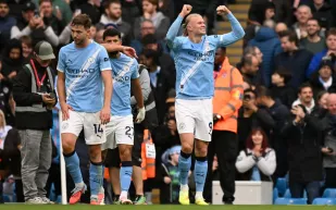 هالاند يسجل 11 هدفًا في 8 مباريات ويتصدر قائمة هدافي الدوري الإنجليزي