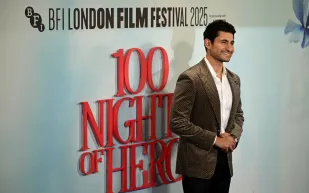 تألّق يزاوج السينما والأناقة.. "دانهيل" توقّع إطلالة أمير المصري في ختام مهرجان لندن