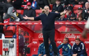 بسبب ثلاثية تشيلسي.. إقالة مدرب نوتنغهام فورست بعد 39 يومًا فقط بالمنصب (فيديو)