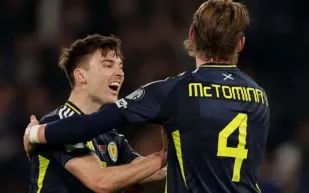 اسكتلندا تواصل التألق في طريق المونديال بفوز مثير على بيلاروسيا (فيديو)