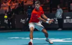 دجوكوفيتش ينسحب من بطولة "Six Kings Slam" بالرياض بعد خسارته أمام فريتز.. ما السبب؟ (فيديو)