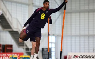 من العصيدة إلى الموسيقى.. كواليس روتين راشفورد قبل الكلاسيكو الحاسم