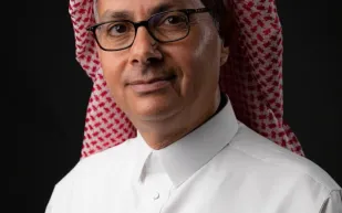 نوبل الكيمياء 2025 تذهب للعالم السعودي عمر بن مؤنس ياغي